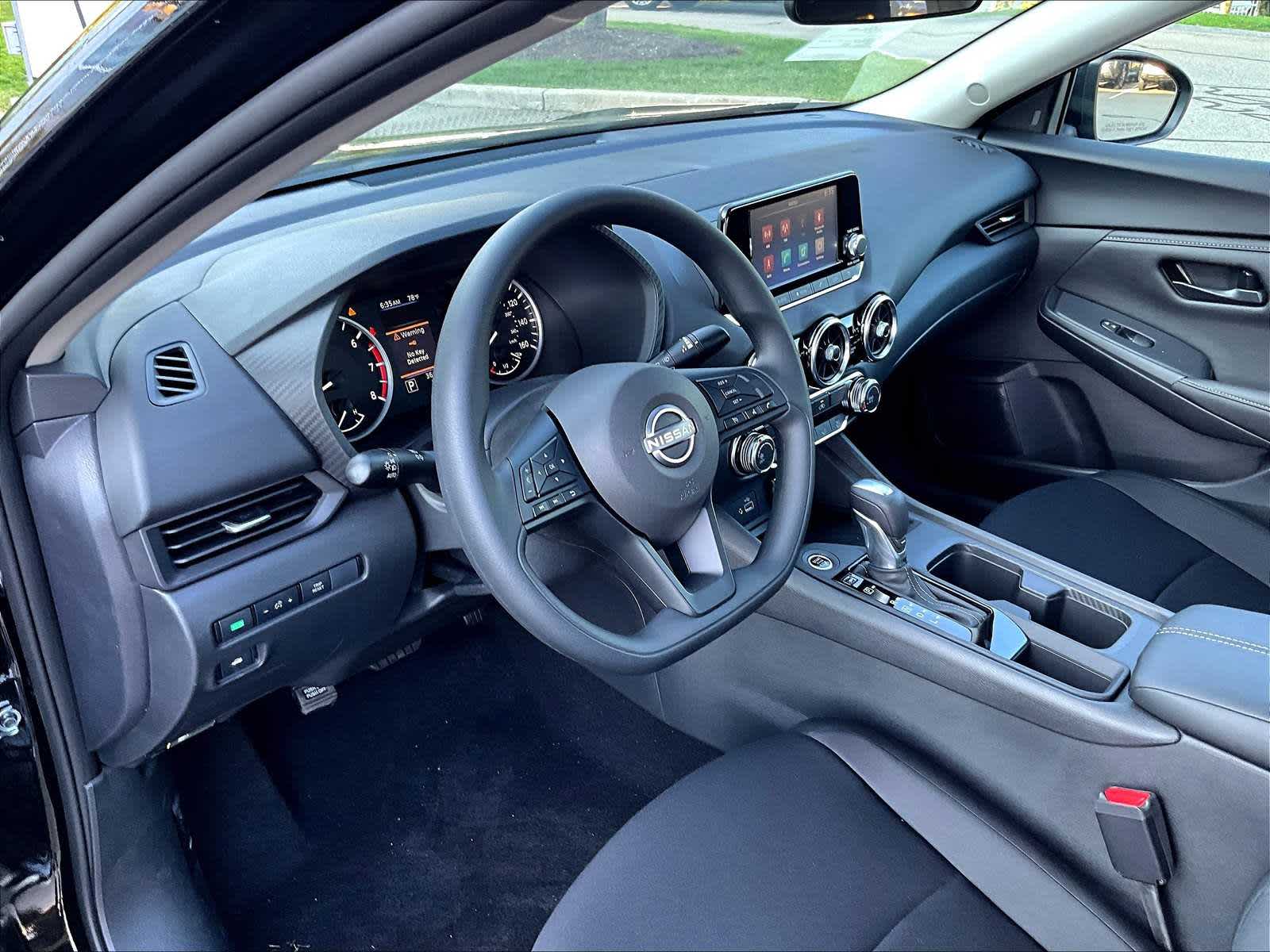 2025 Nissan Sentra S - Photo 11