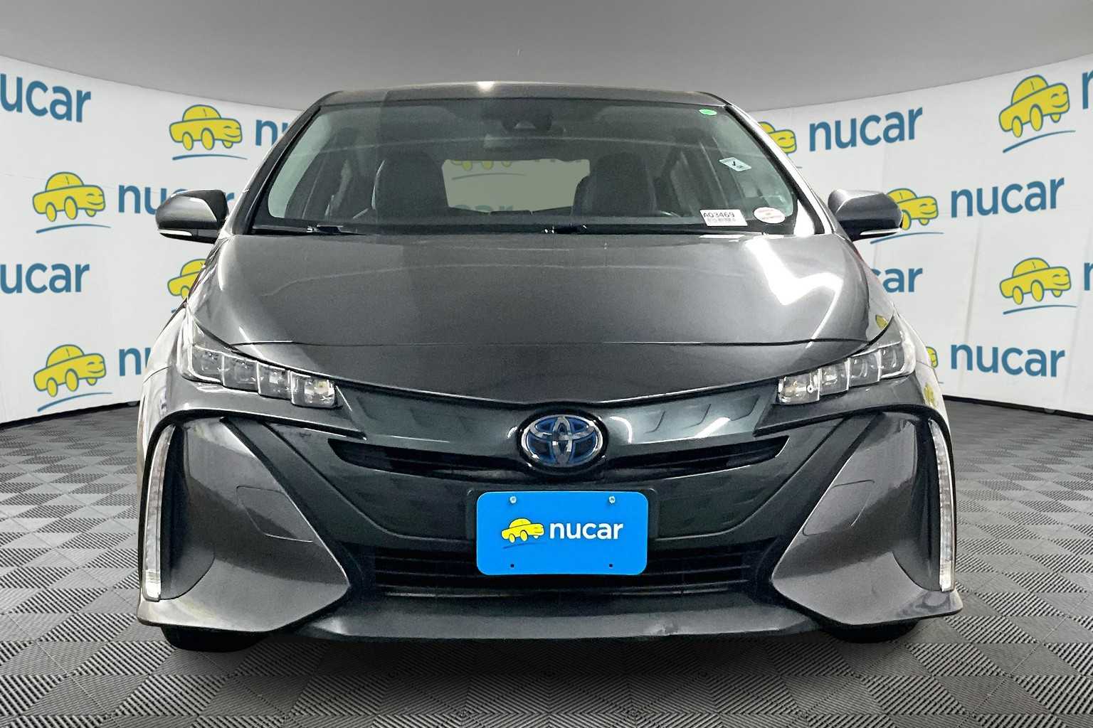 2021 Toyota Prius Prime XLE - Photo 2
