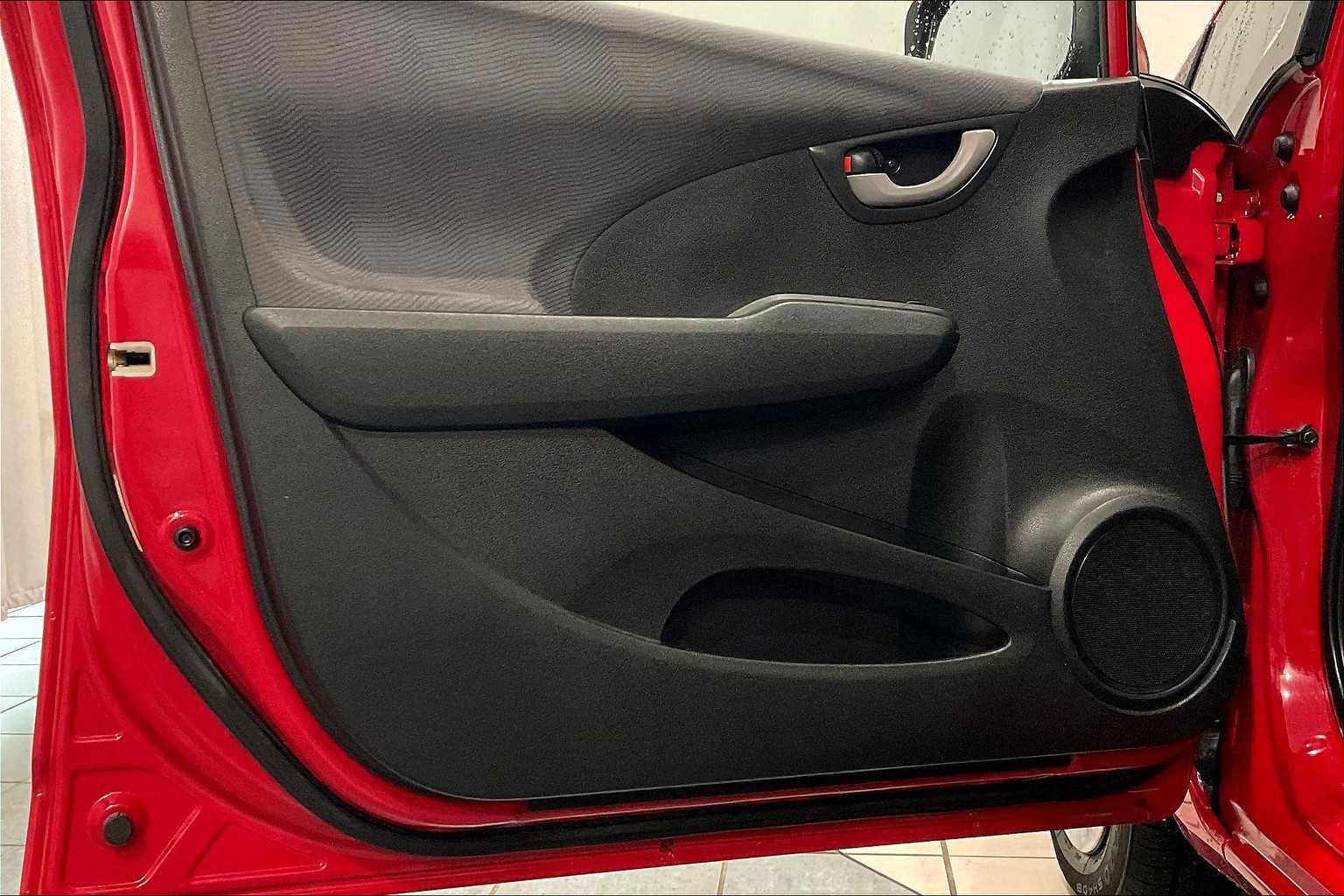 2013 Honda Fit  - Photo 9