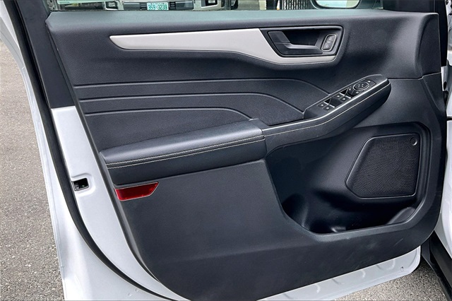 2022 Ford Escape SE - Photo 18
