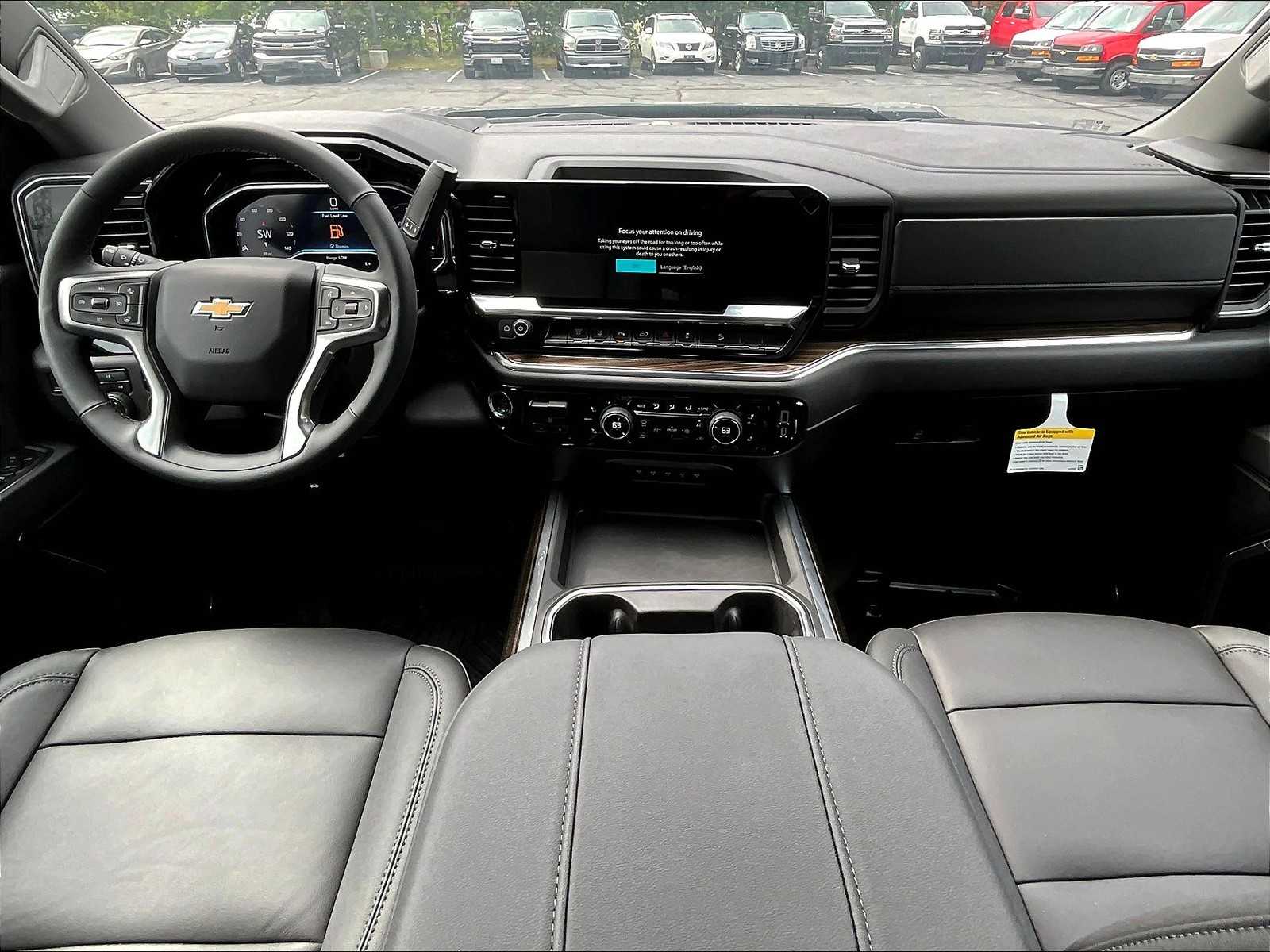 2025 Chevrolet Silverado 2500HD LT - Photo 14