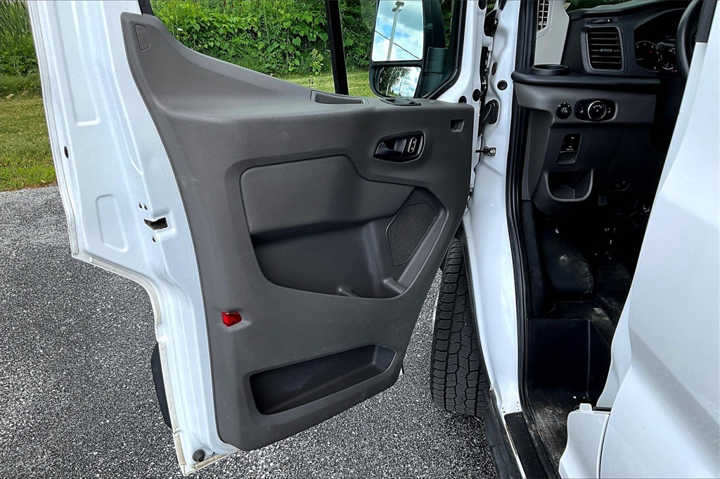 2023 Ford Transit-250 Base - Photo 9
