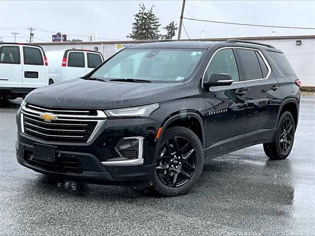 2023 Chevrolet Traverse LT - Photo 2