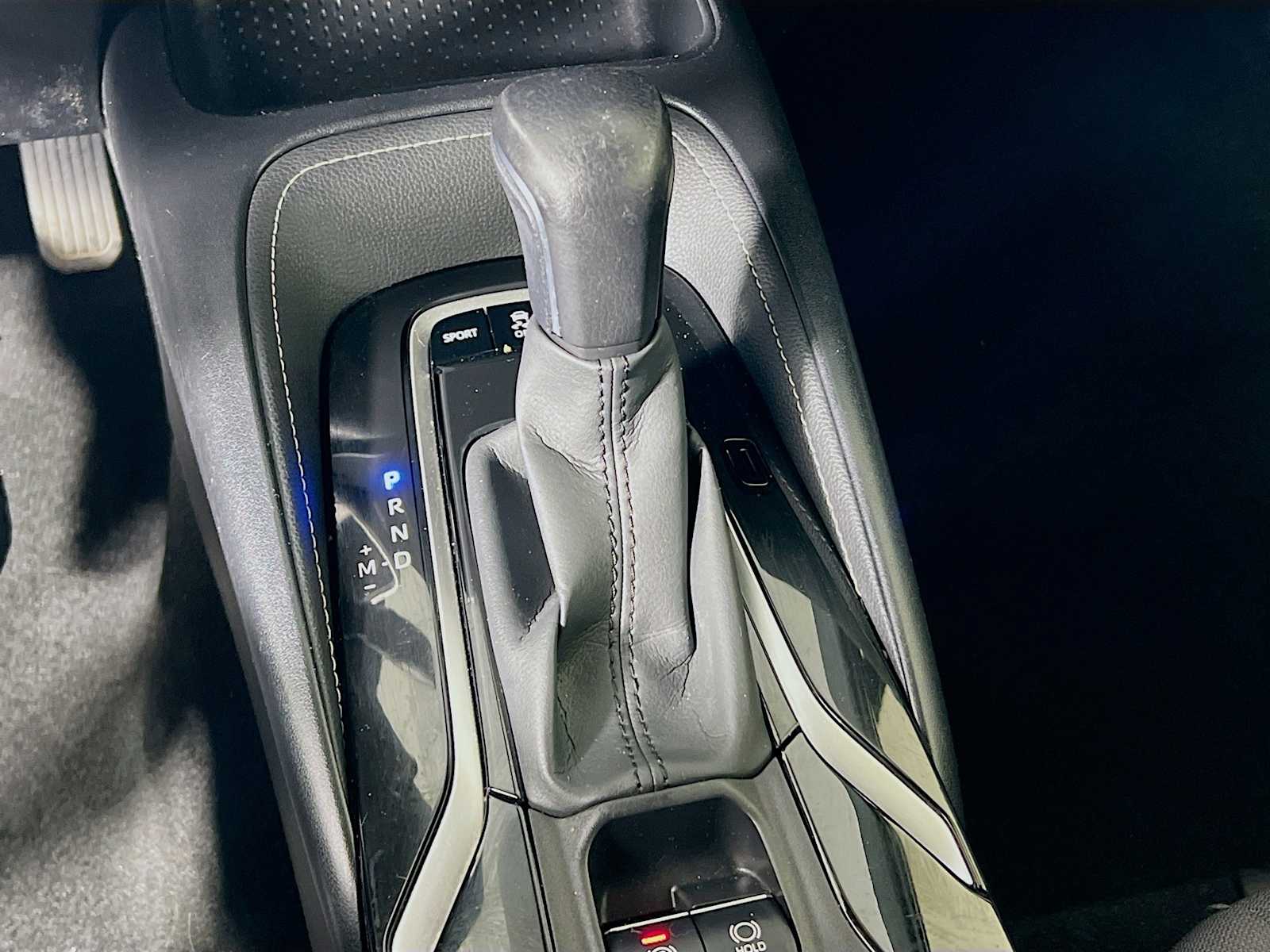 2021 Toyota Corolla SE - Photo 16