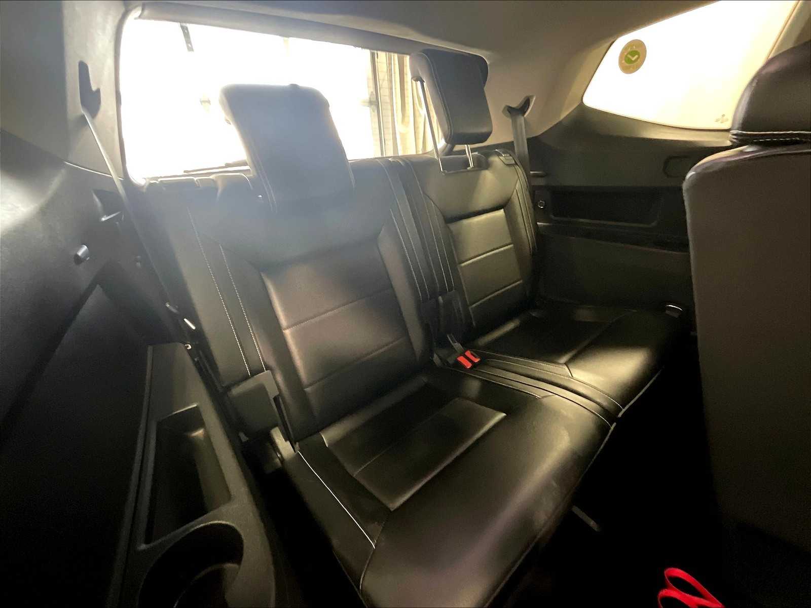 2022 Volkswagen Atlas 3.6L V6 SE w/Technology - Photo 17