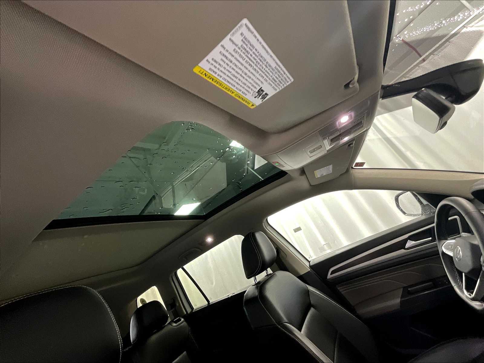 2022 Volkswagen Atlas 3.6L V6 SE w/Technology - Photo 23