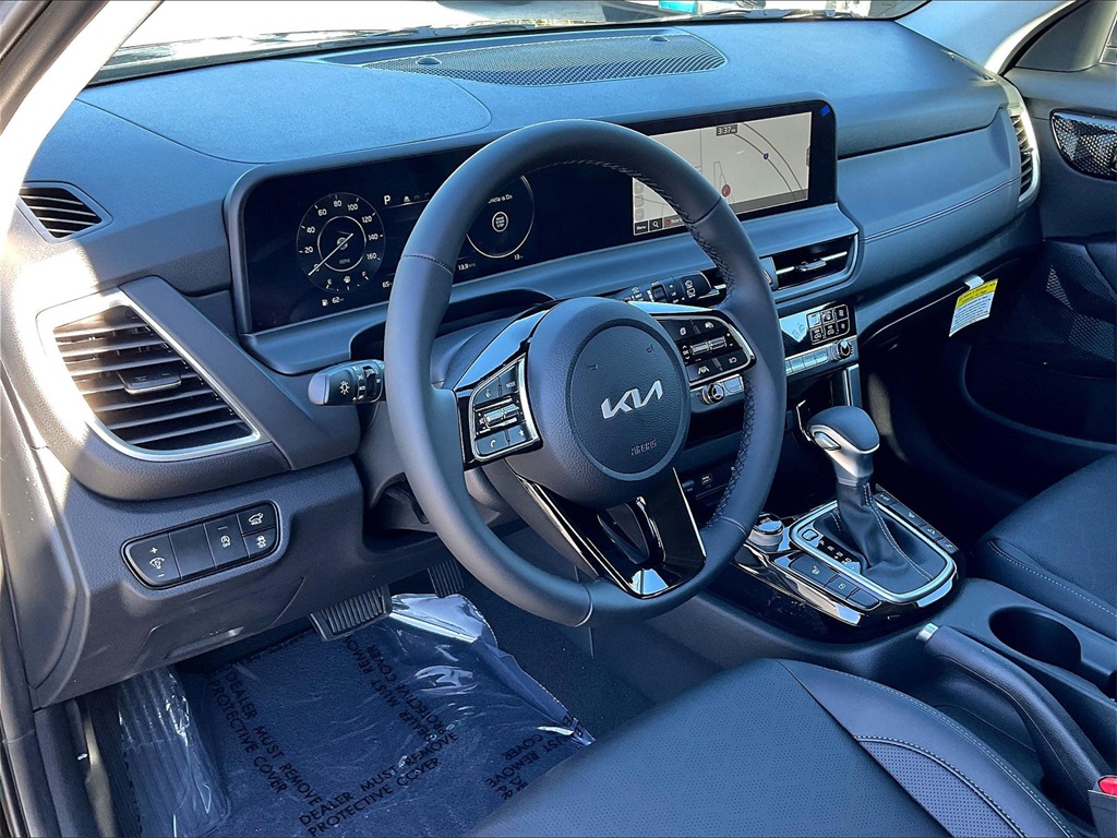 2026 Kia Seltos EX - Photo 9