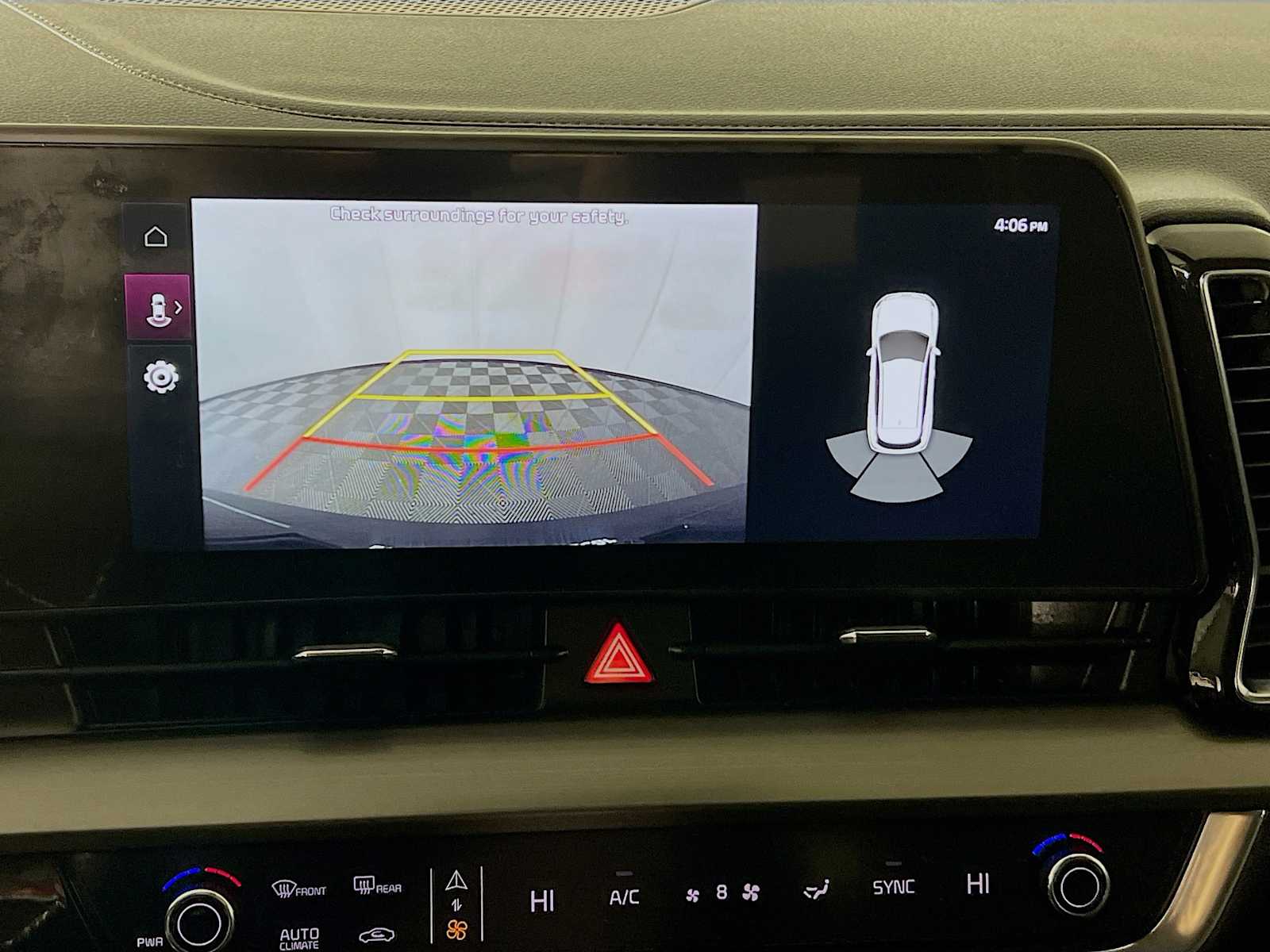 2023 Kia Sportage EX - Photo 14