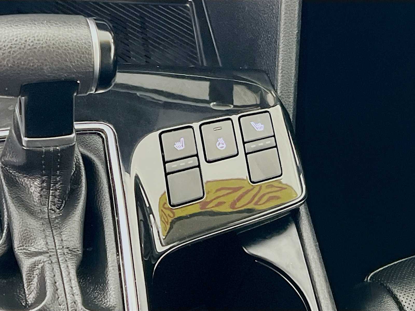 2023 Kia Sportage EX - Photo 21