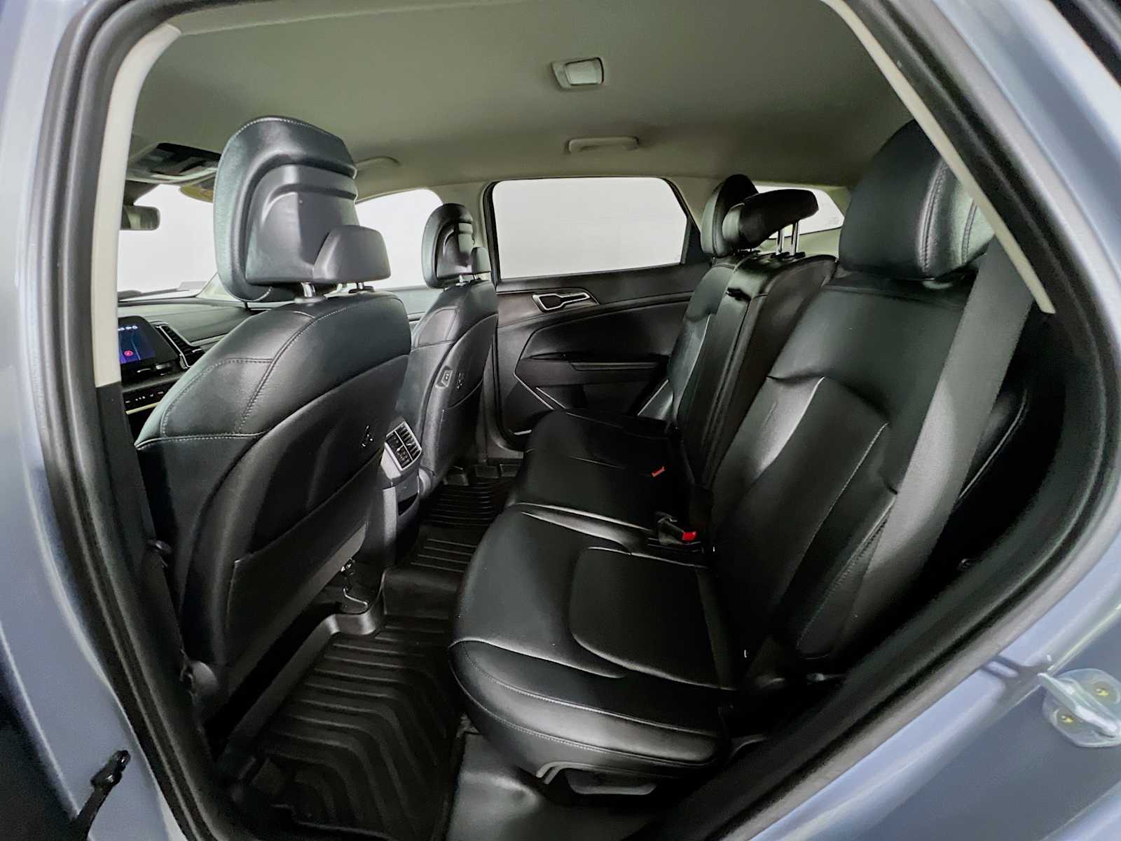 2023 Kia Sportage EX - Photo 25