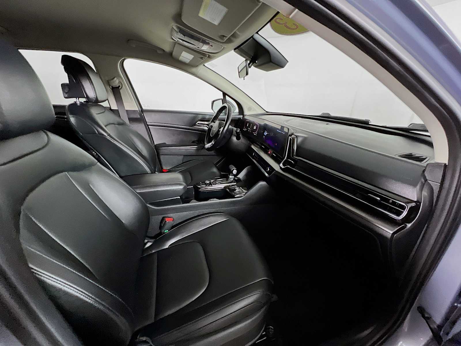 2023 Kia Sportage EX - Photo 28