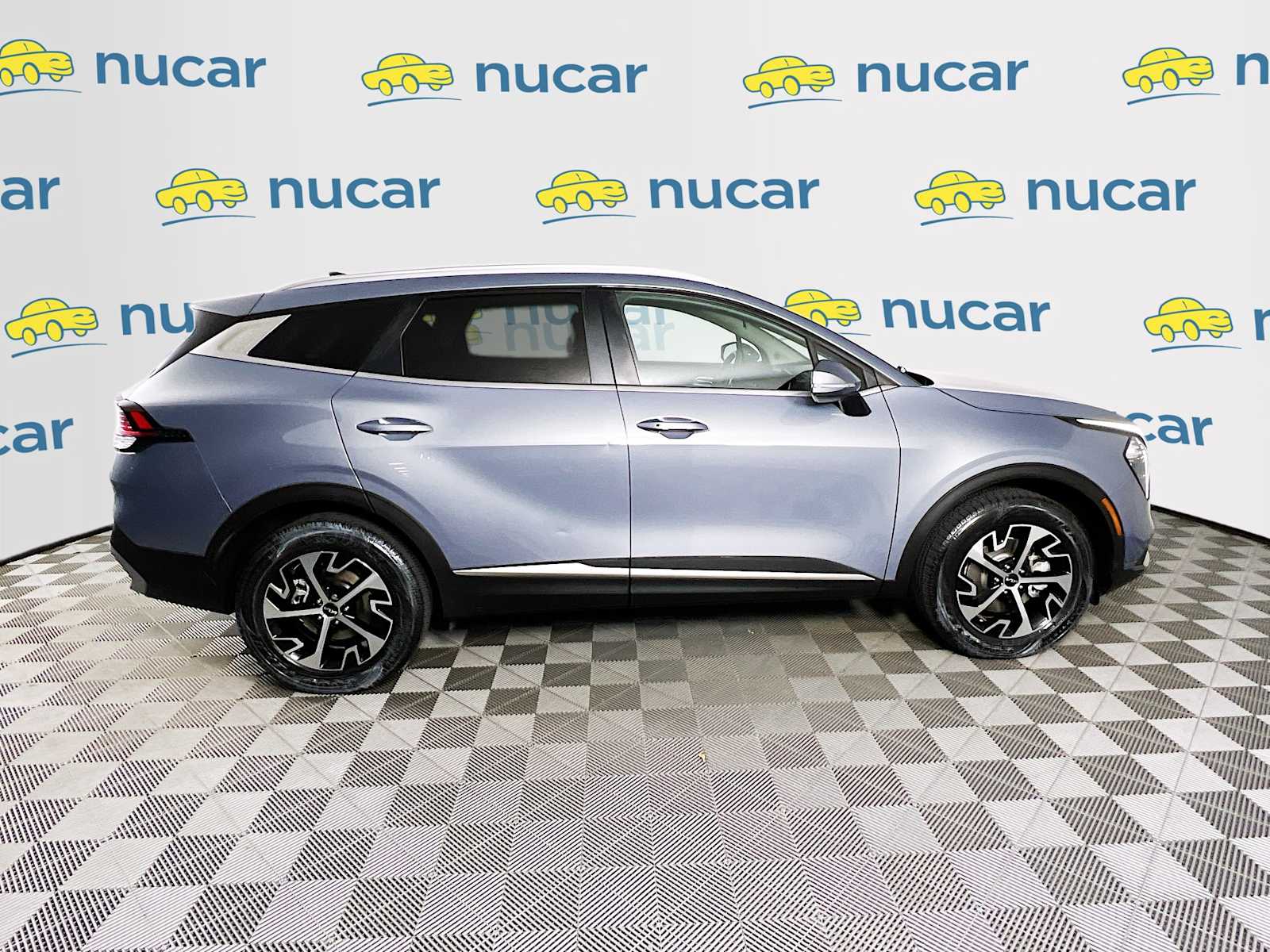 2023 Kia Sportage EX - Photo 8