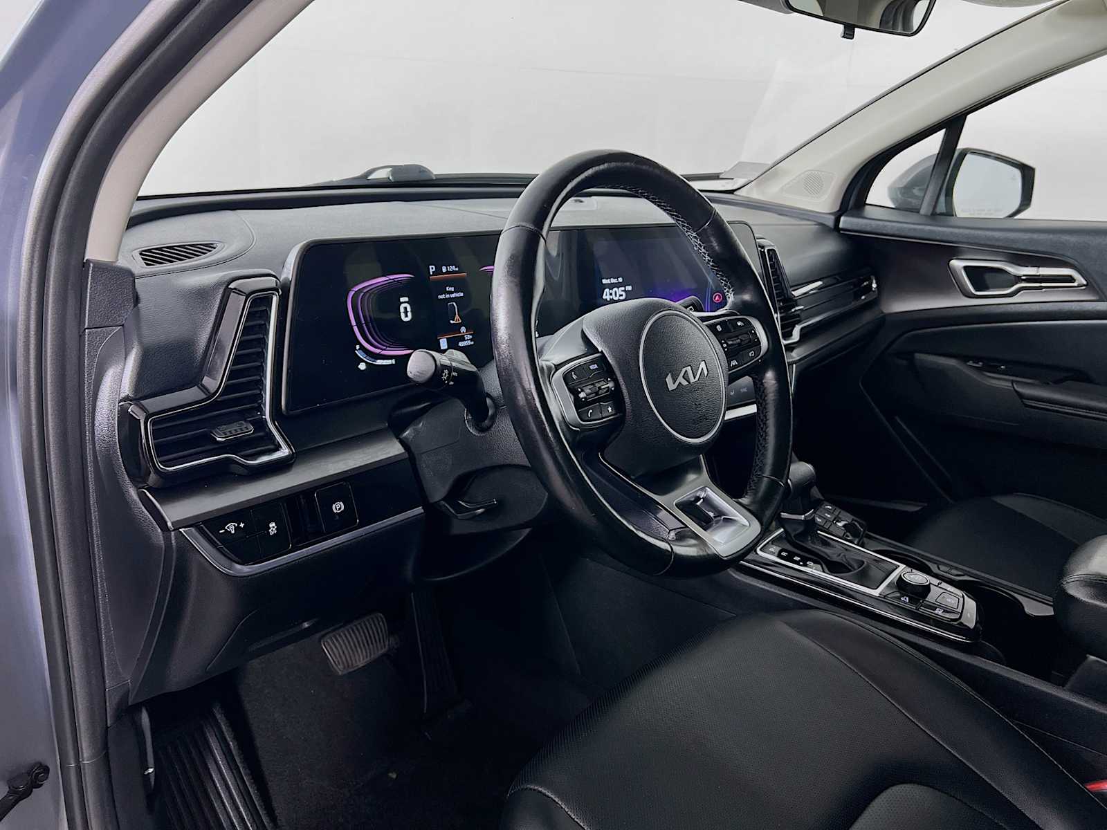 2023 Kia Sportage EX - Photo 9