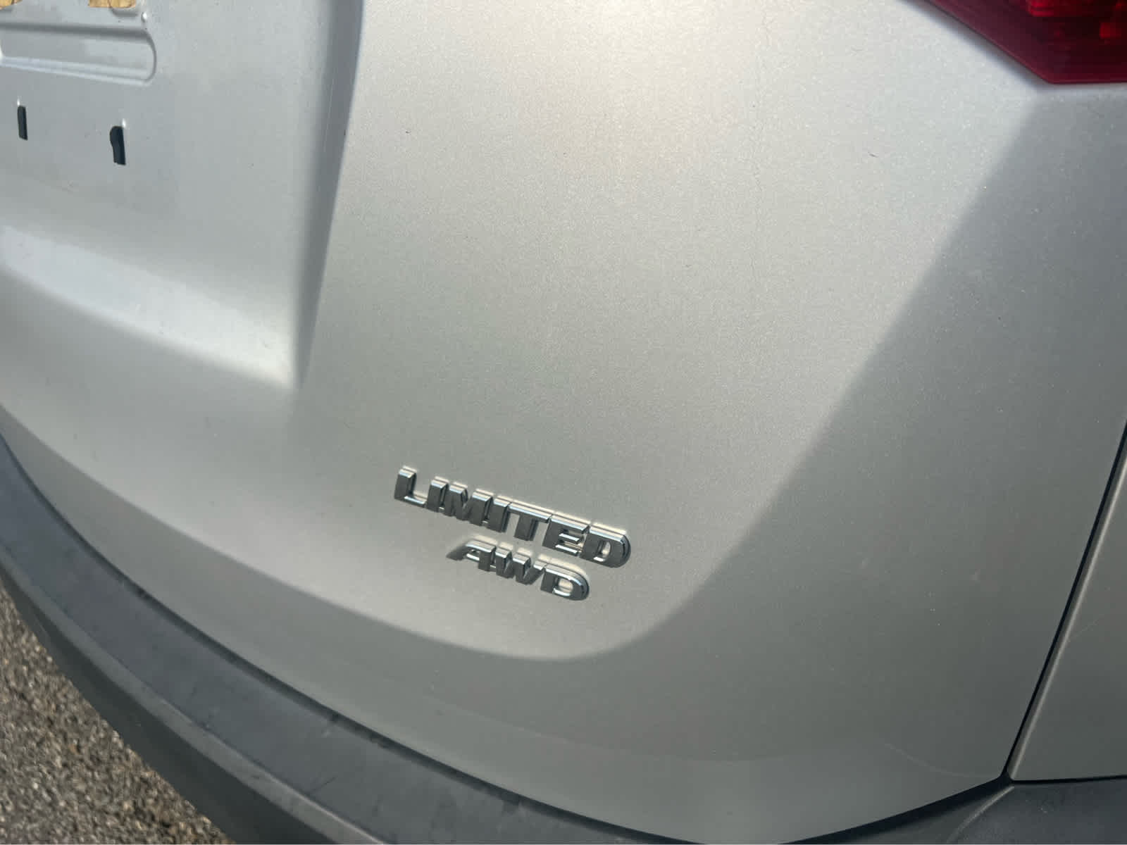 2015 Toyota RAV4 Limited - Photo 10
