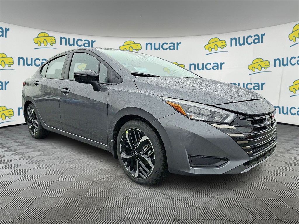 2025 Nissan Versa 1.6 SR