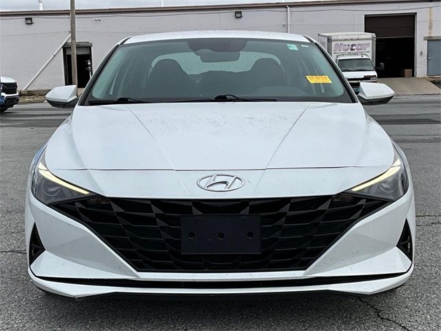 2021 Hyundai Elantra SEL - Photo 4