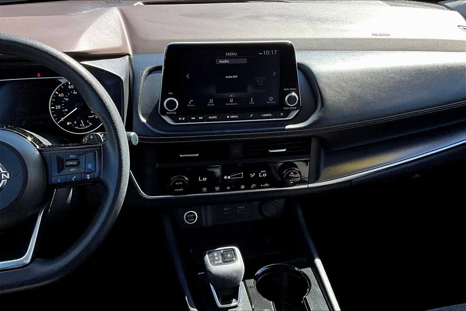 2023 Nissan Rogue SV - Photo 18
