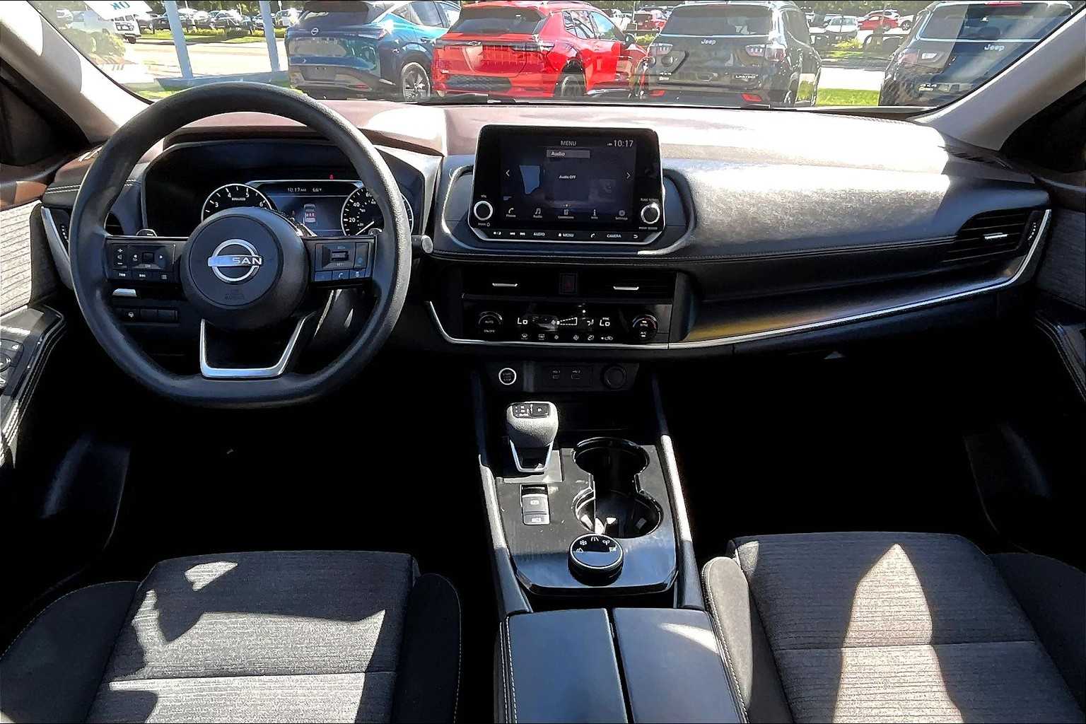 2023 Nissan Rogue SV - Photo 21