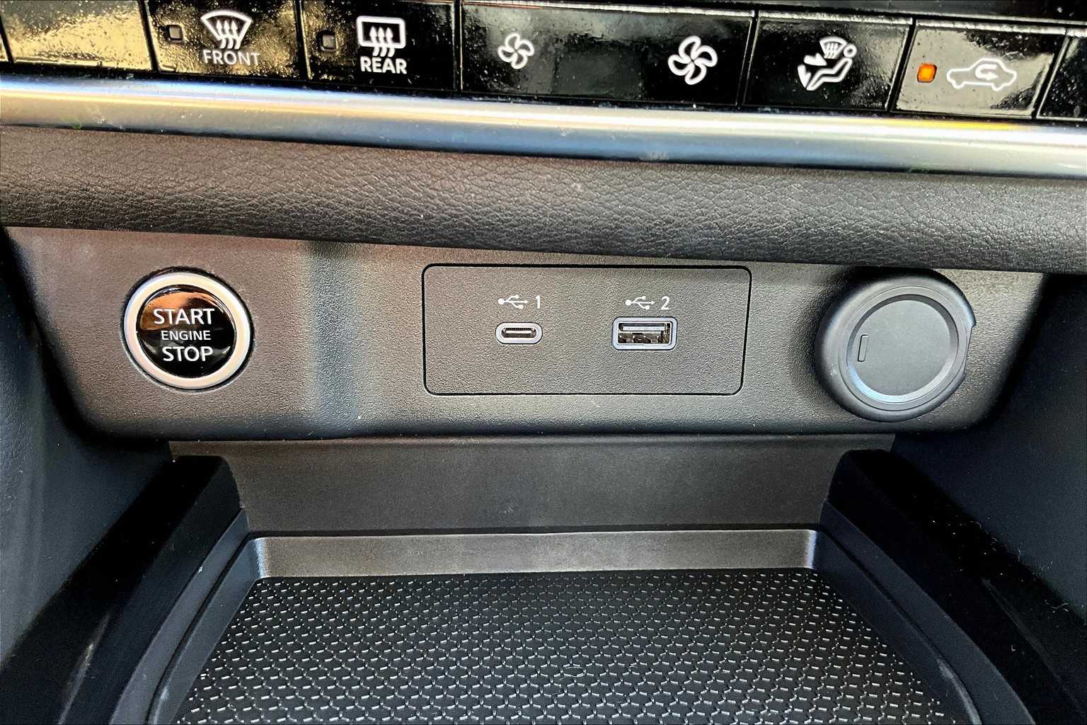 2023 Nissan Rogue SV - Photo 25