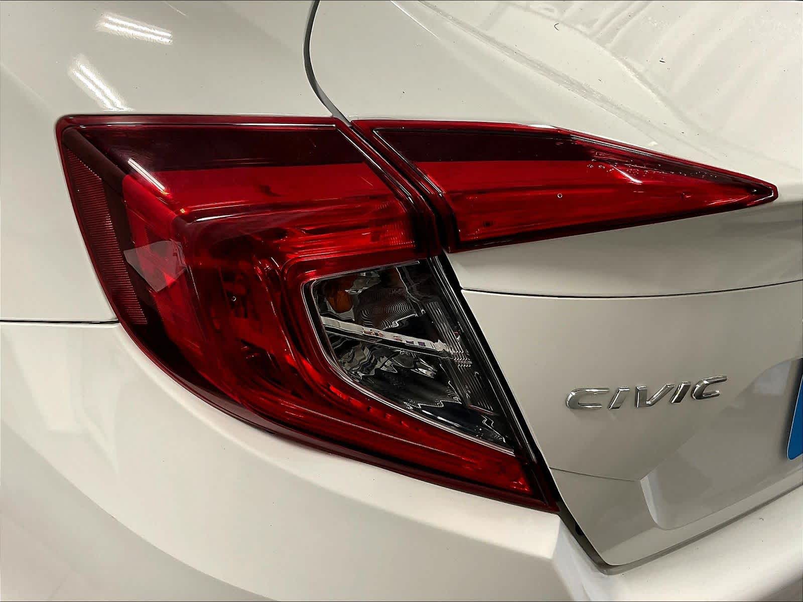 2020 Honda Civic LX - Photo 32