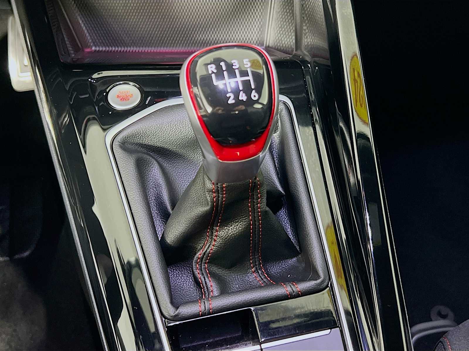 2024 Volkswagen Golf GTI 380 S - Photo 16