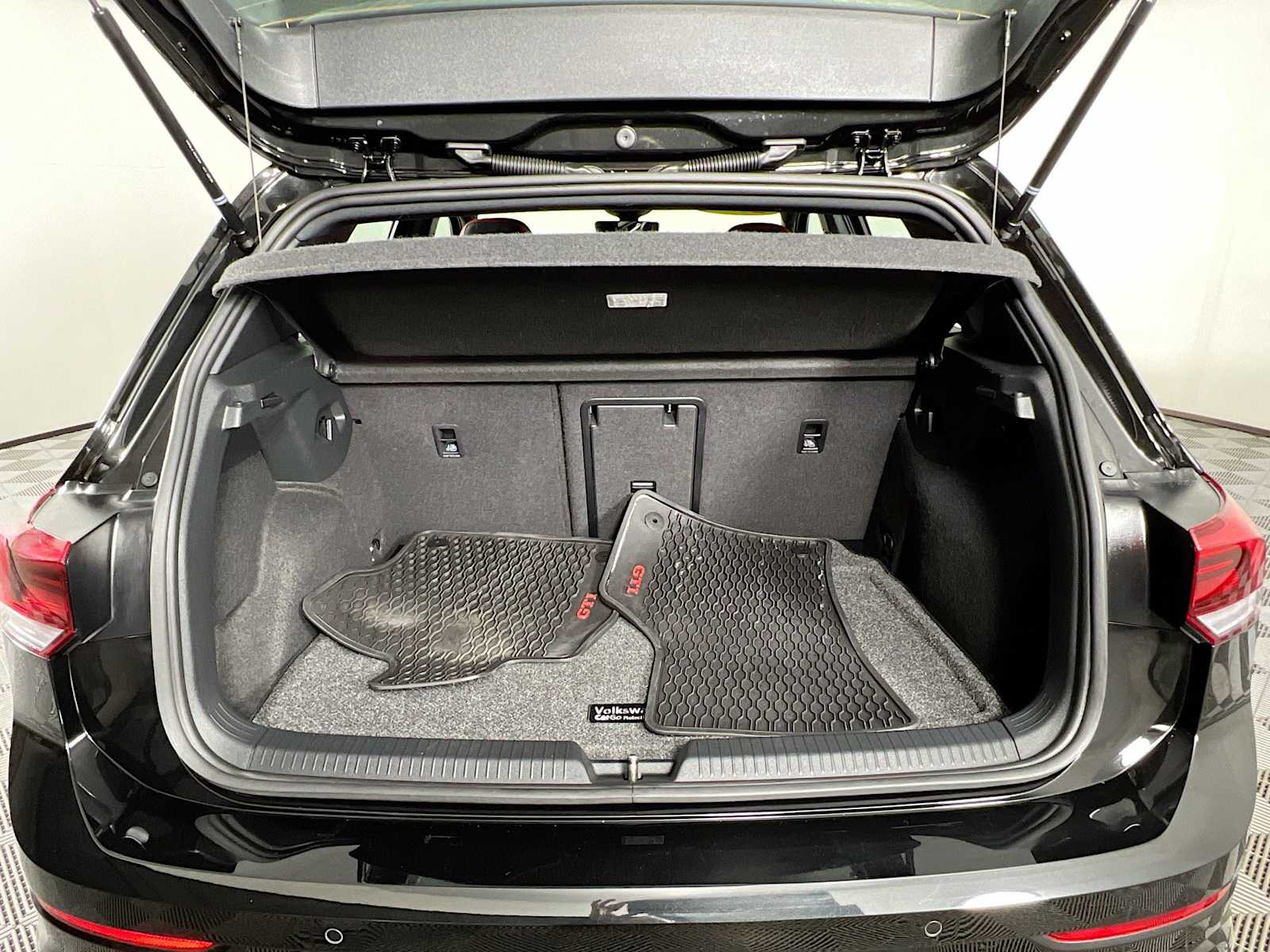 2024 Volkswagen Golf GTI 380 S - Photo 26