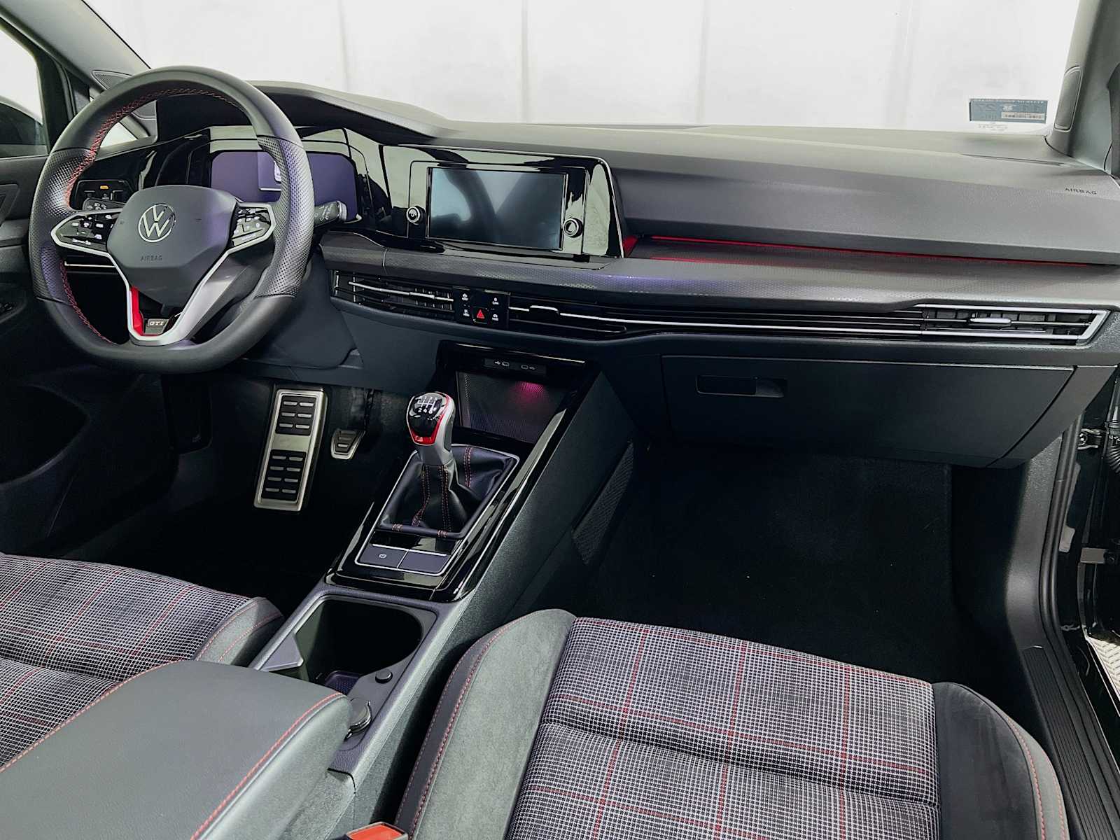 2024 Volkswagen Golf GTI 380 S - Photo 29