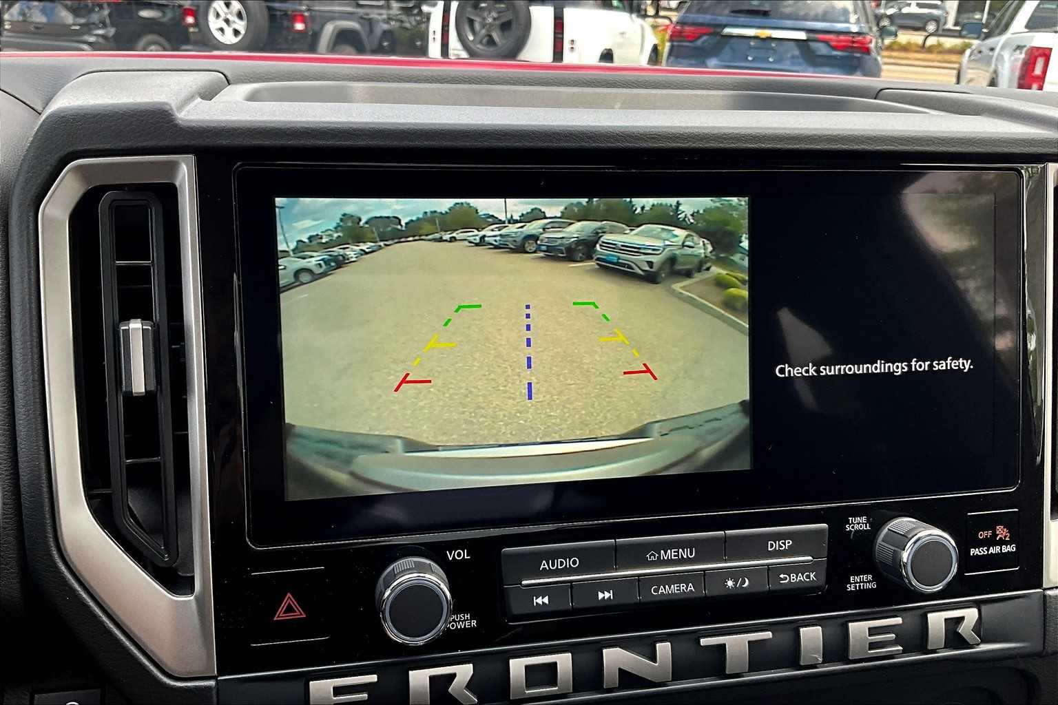 2025 Nissan Frontier SV - Photo 19