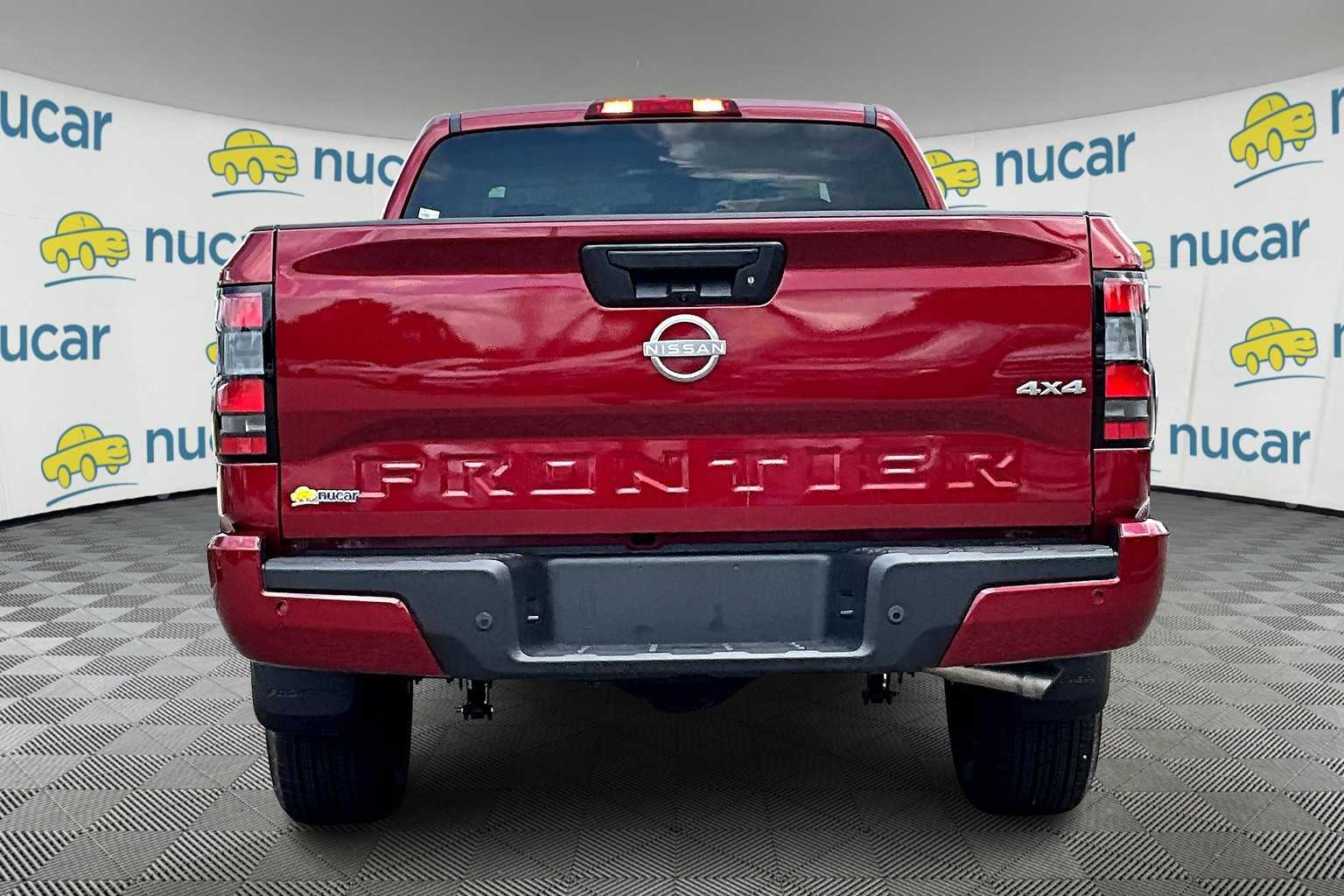 2025 Nissan Frontier SV - Photo 5