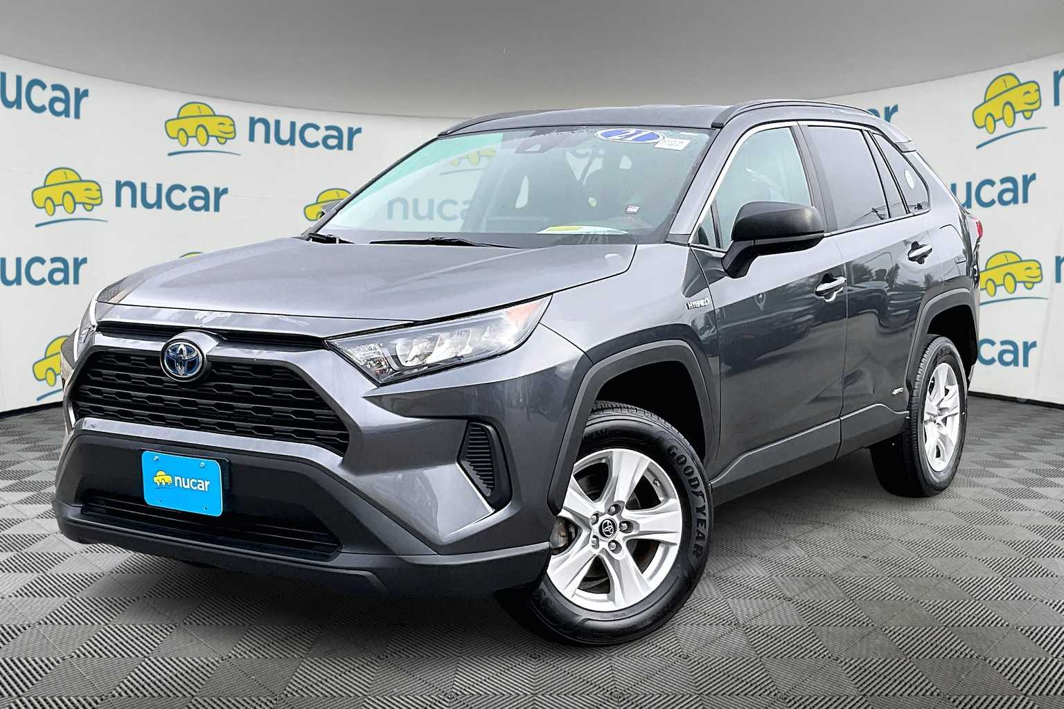 2021 Toyota RAV4 Hybrid LE - Photo 3
