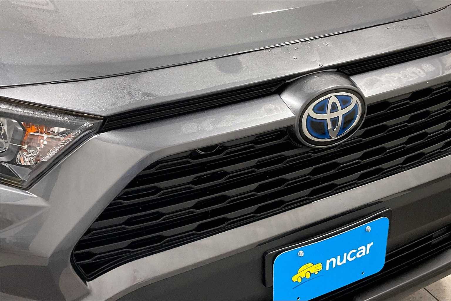 2021 Toyota RAV4 Hybrid LE - Photo 31