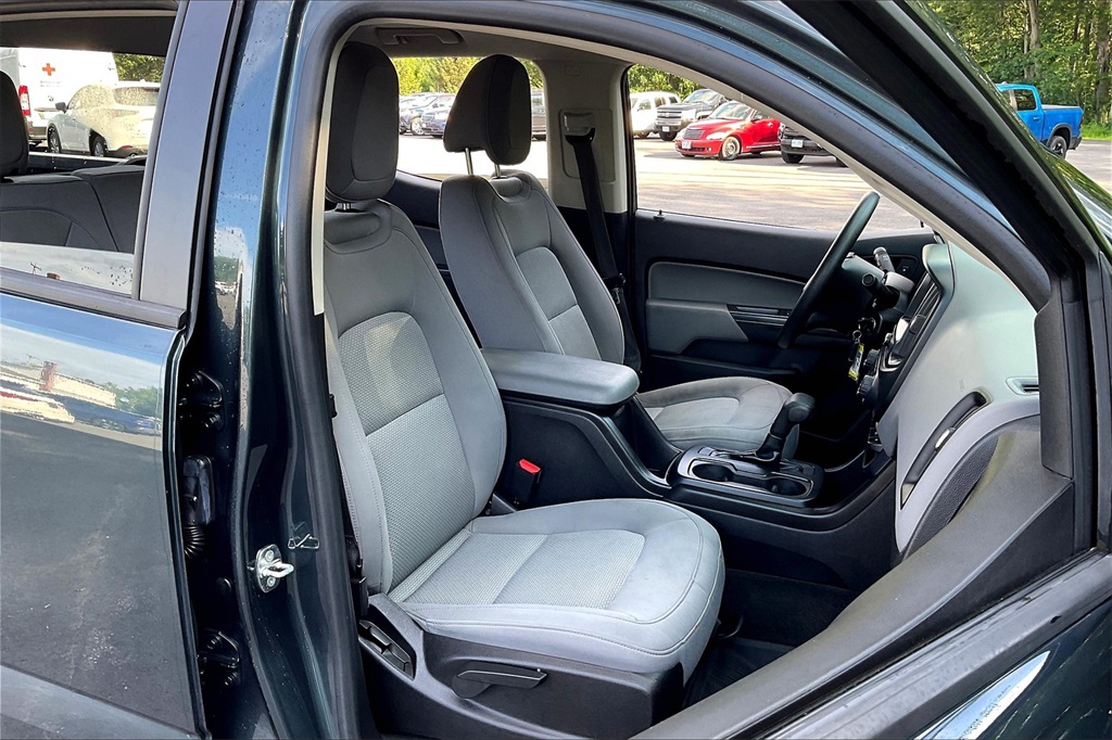 2017 Chevrolet Colorado Work Truck - Photo 11