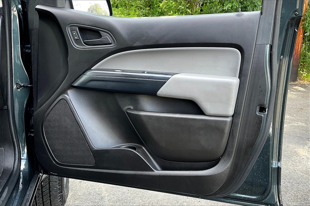 2017 Chevrolet Colorado Work Truck - Photo 24