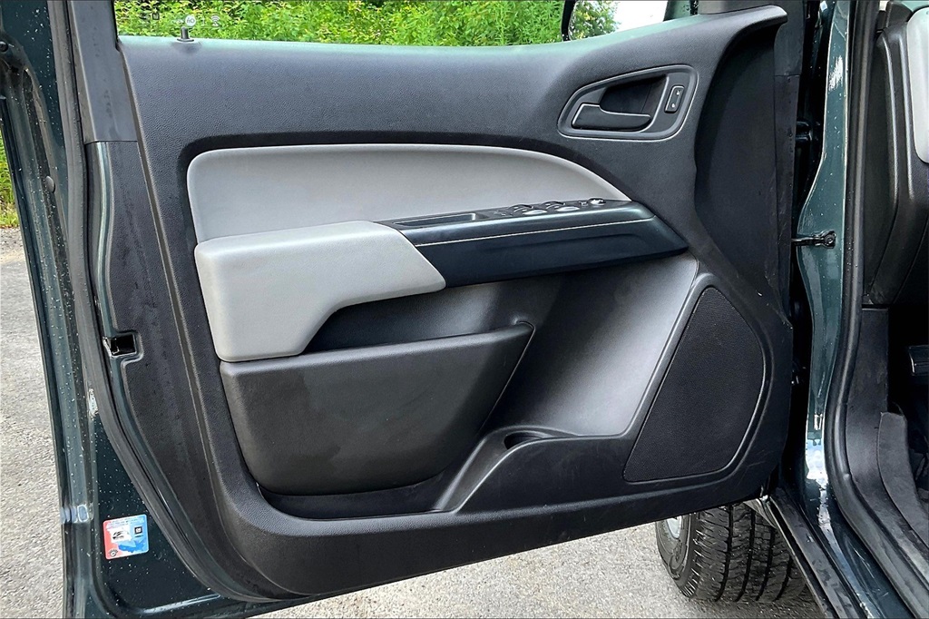 2017 Chevrolet Colorado Work Truck - Photo 9