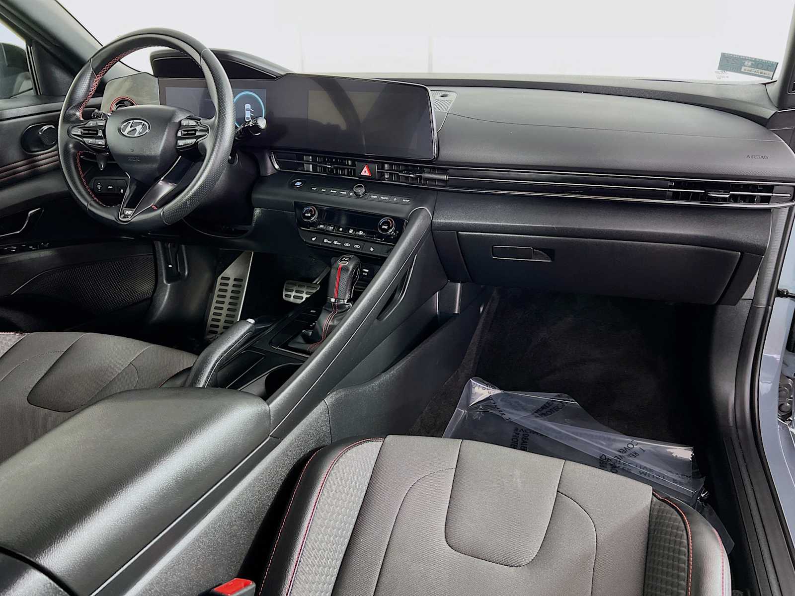 2023 Hyundai Elantra N Line - Photo 30