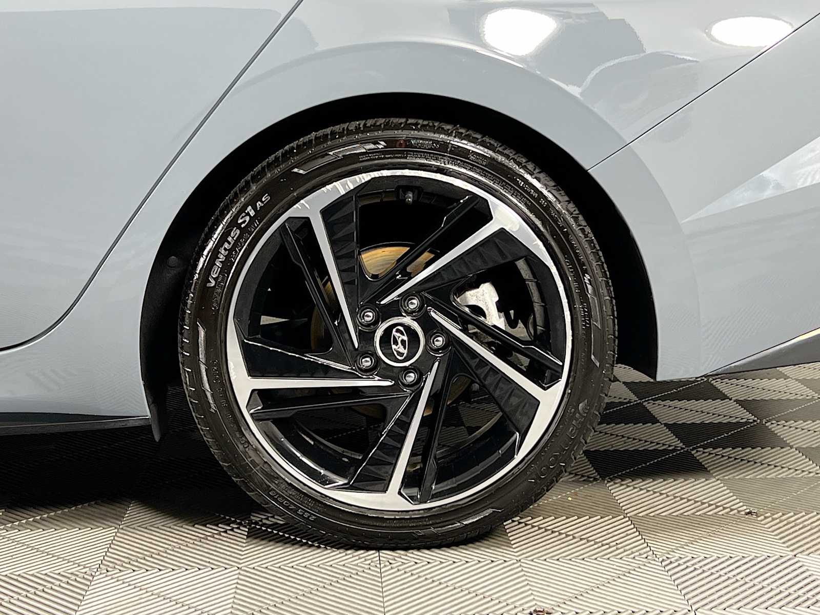 2023 Hyundai Elantra N Line - Photo 32