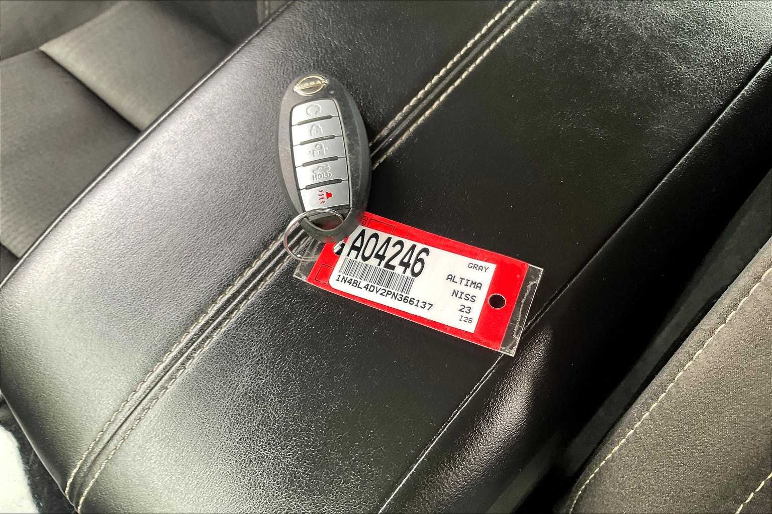 2023 Nissan Altima 2.5 SV - Photo 30