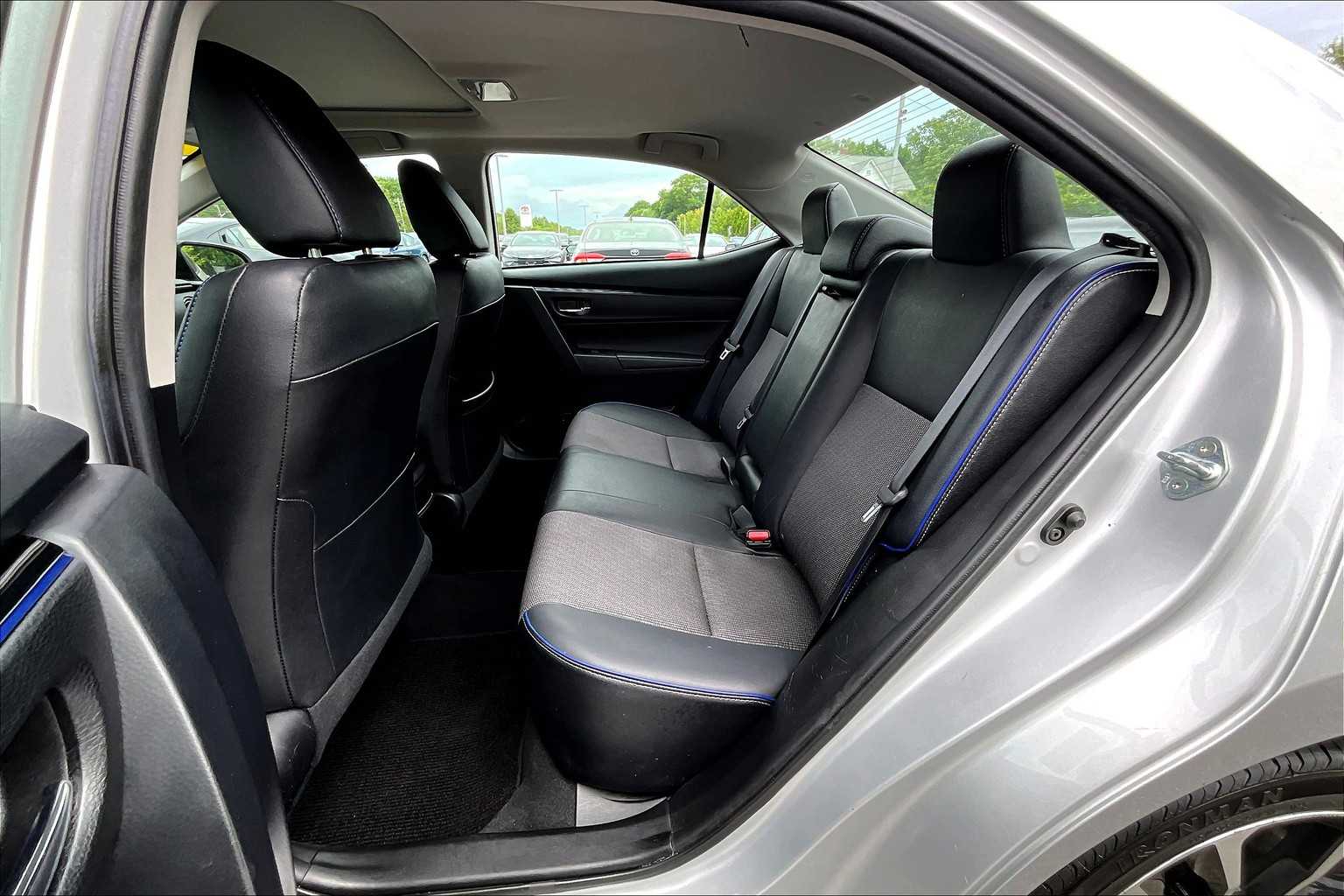 2018 Toyota Corolla SE - Photo 15