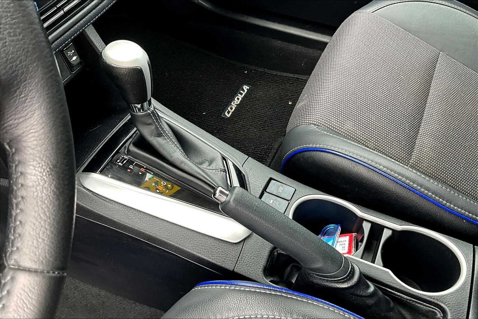 2018 Toyota Corolla SE - Photo 20