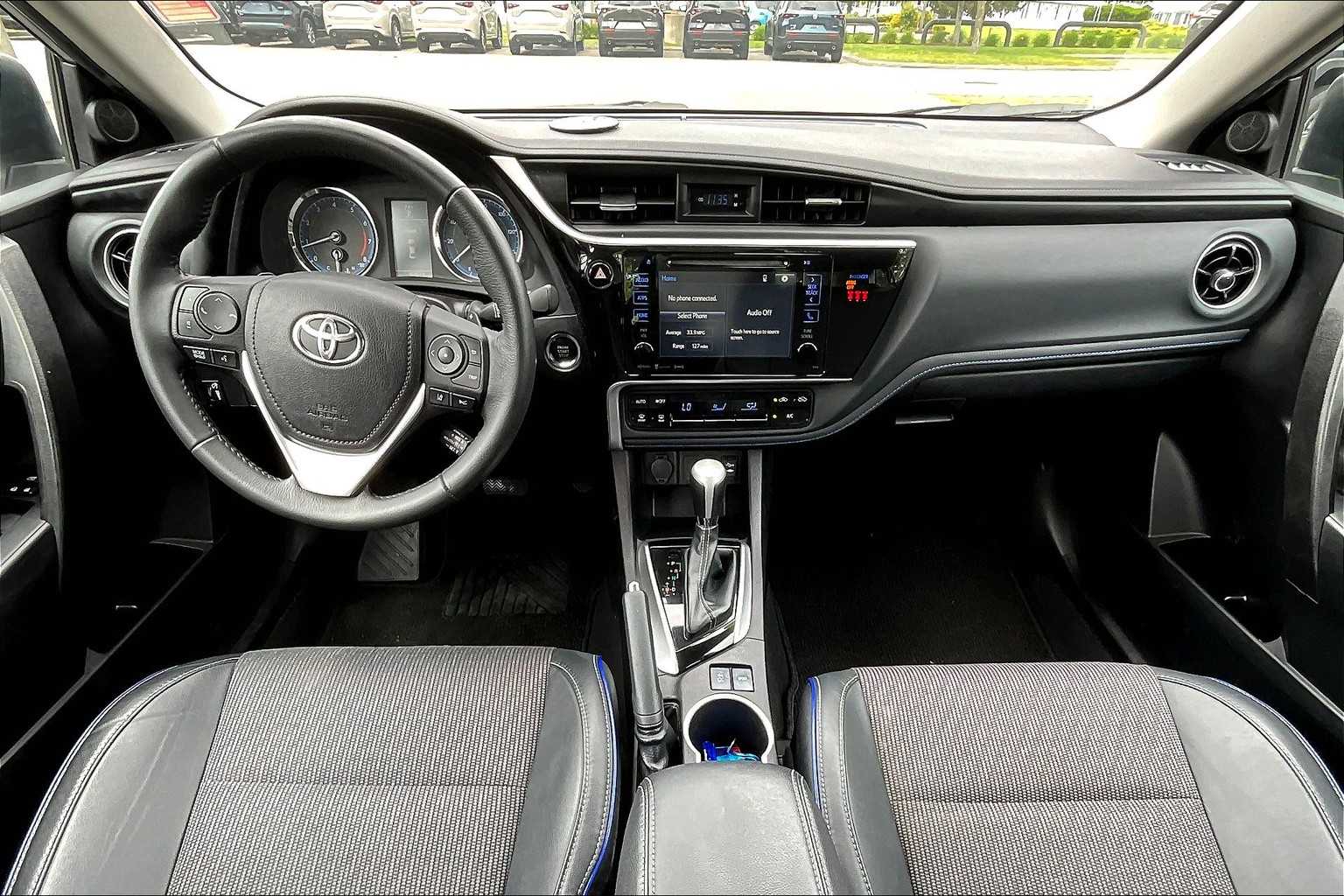 2018 Toyota Corolla SE - Photo 21