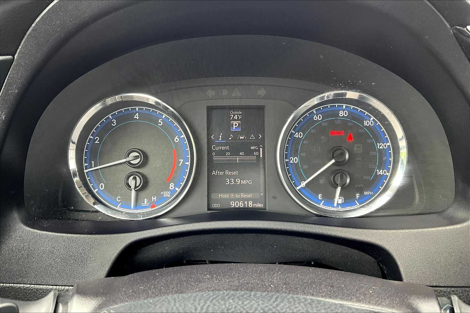 2018 Toyota Corolla SE - Photo 25