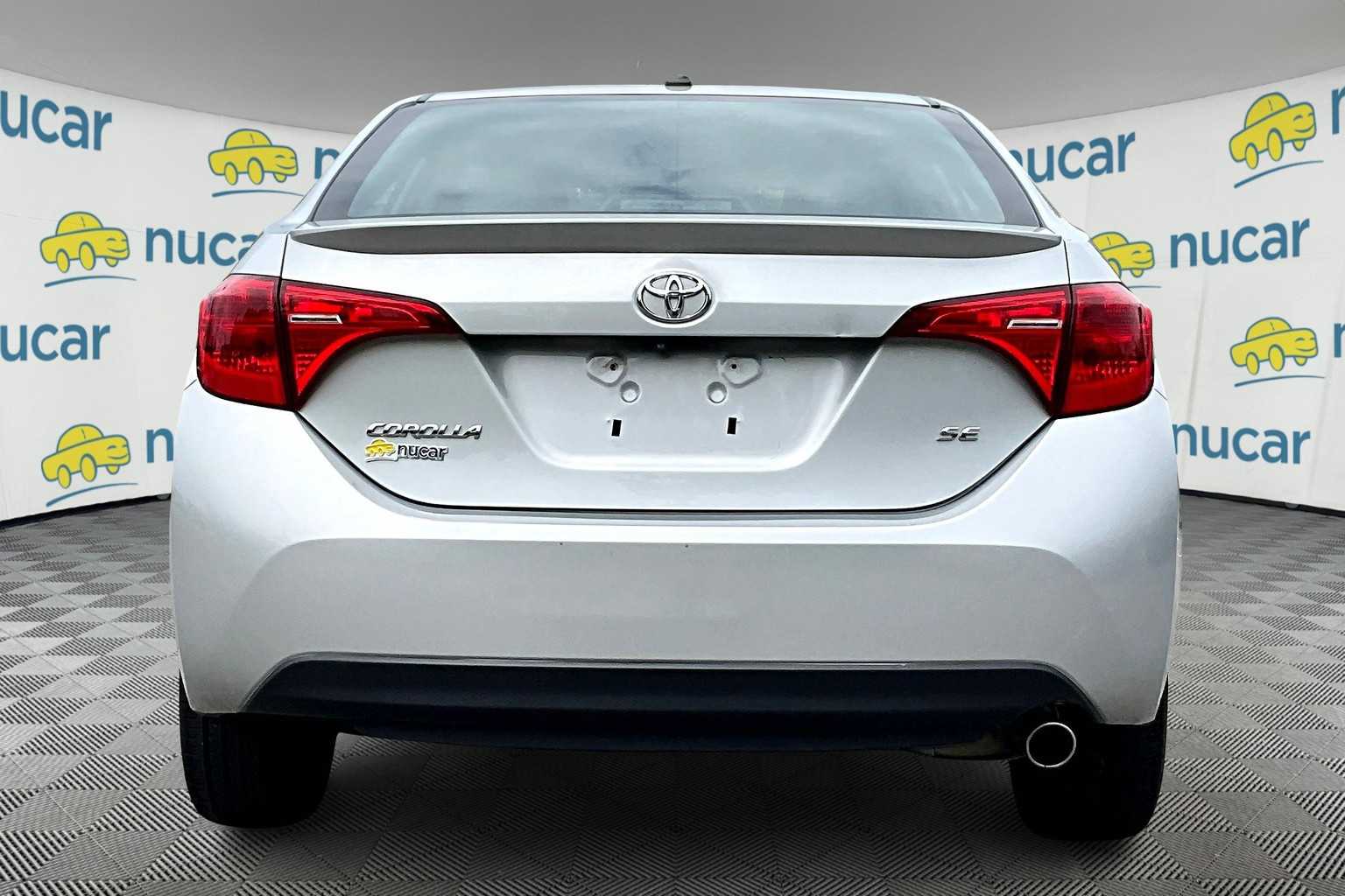 2018 Toyota Corolla SE - Photo 5