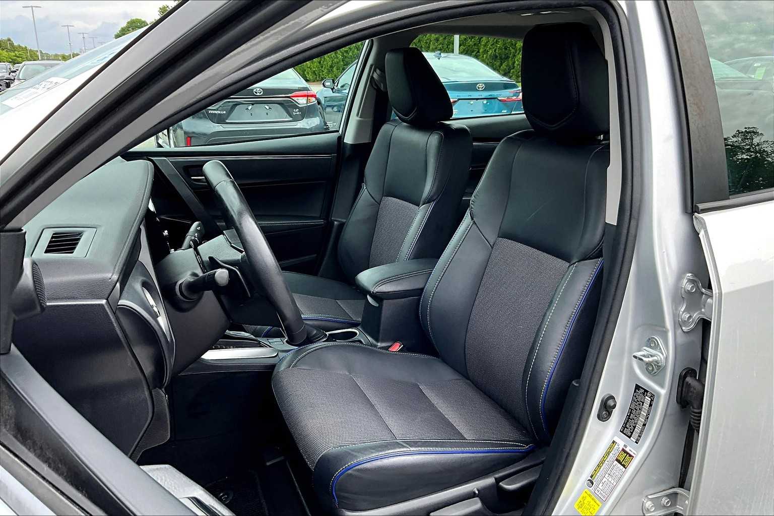 2018 Toyota Corolla SE - Photo 10