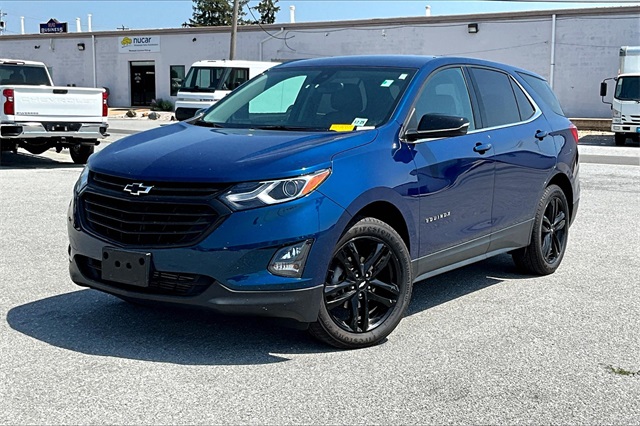 2020 Chevrolet Equinox LT - Photo 2