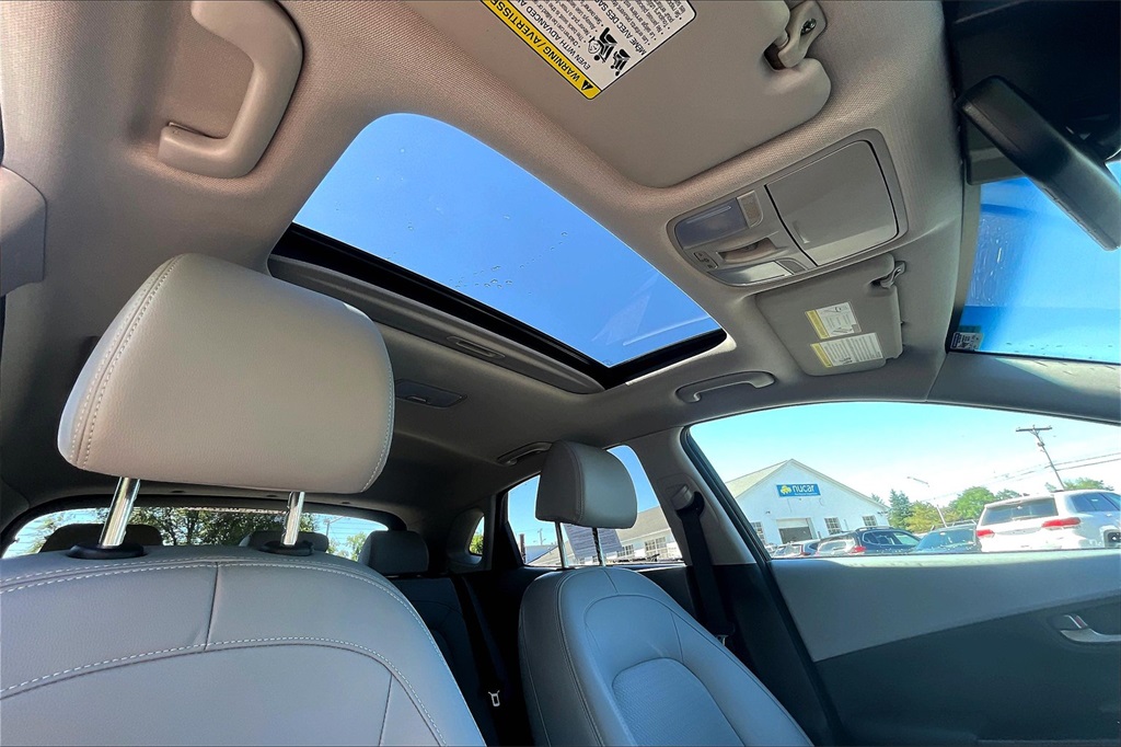 2021 Hyundai Kona Ultimate - Photo 7