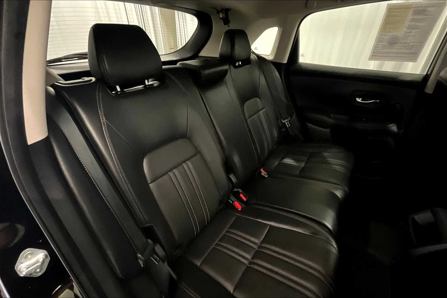 2023 Honda HR-V EX-L - Photo 16