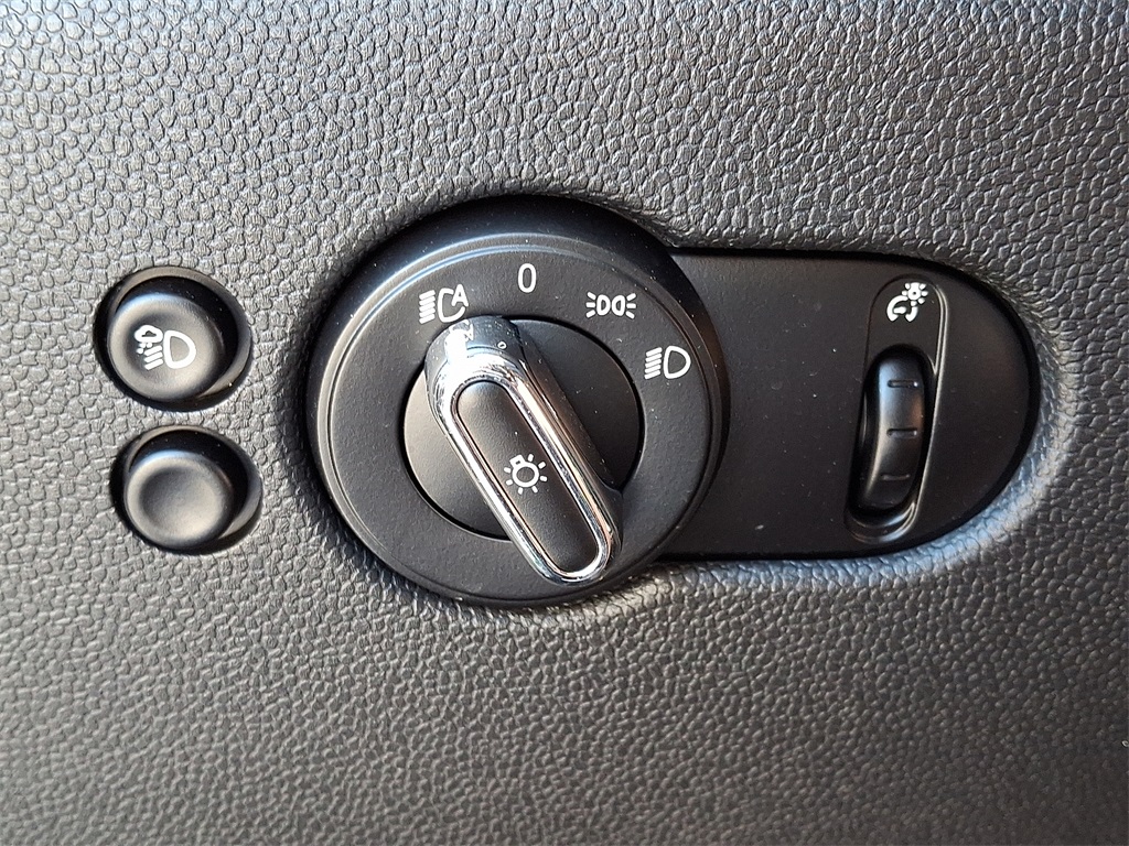 2022 MINI Cooper SE Electric  - Photo 23