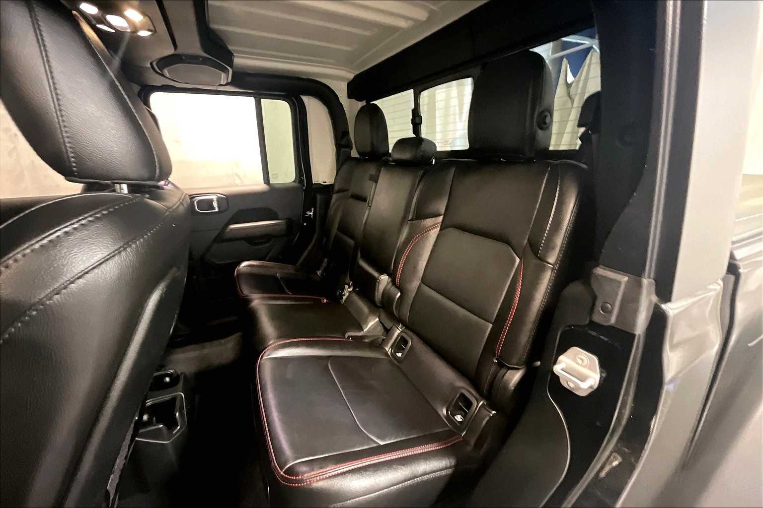2022 Jeep Gladiator Rubicon - Photo 15