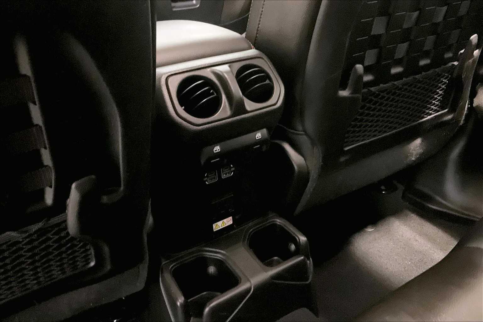 2022 Jeep Gladiator Rubicon - Photo 27