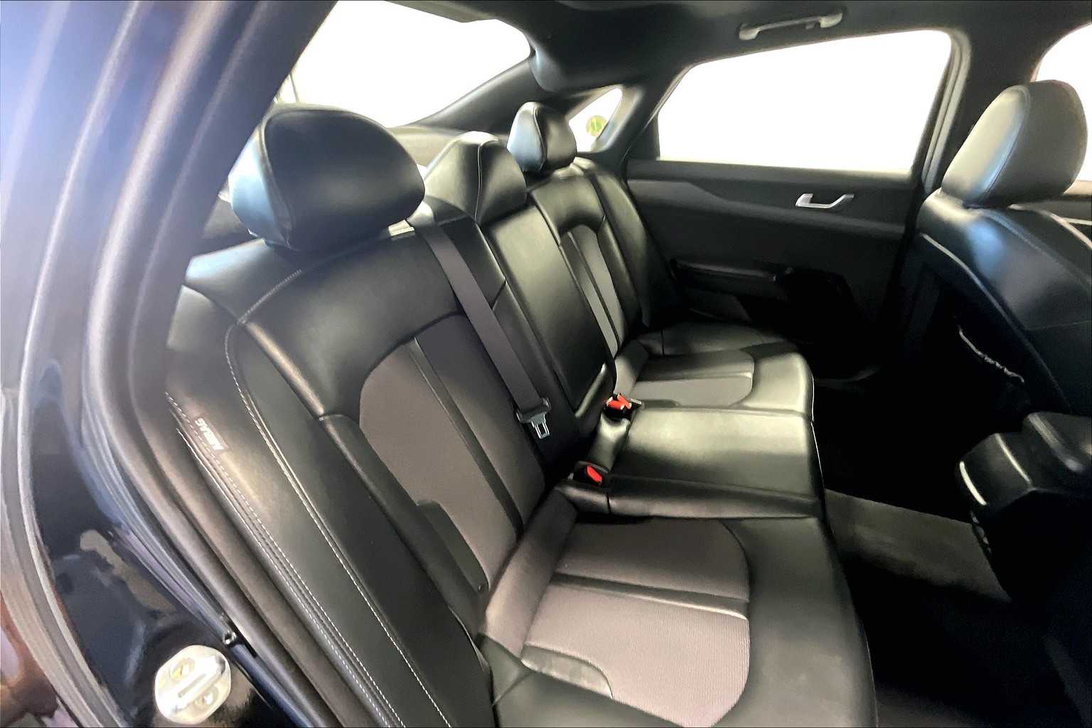 2022 Kia K5 GT-Line - Photo 16